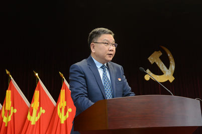陳總_副本.jpg